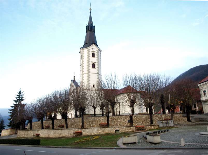 GRAD kLANJEC SLIKA 3.jpg