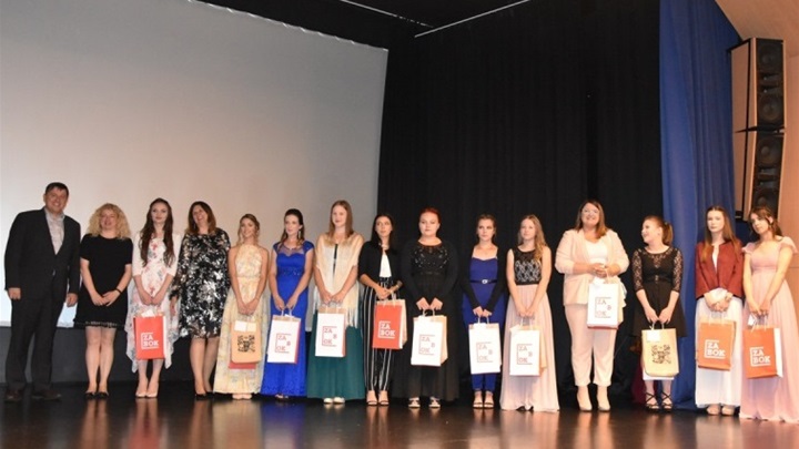 šudigo dodjela svjedodžbi (9).jpg