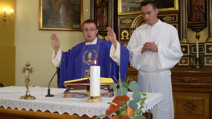 Velečasni Čulig već je održao prve mise, vjenčanja i sprovode