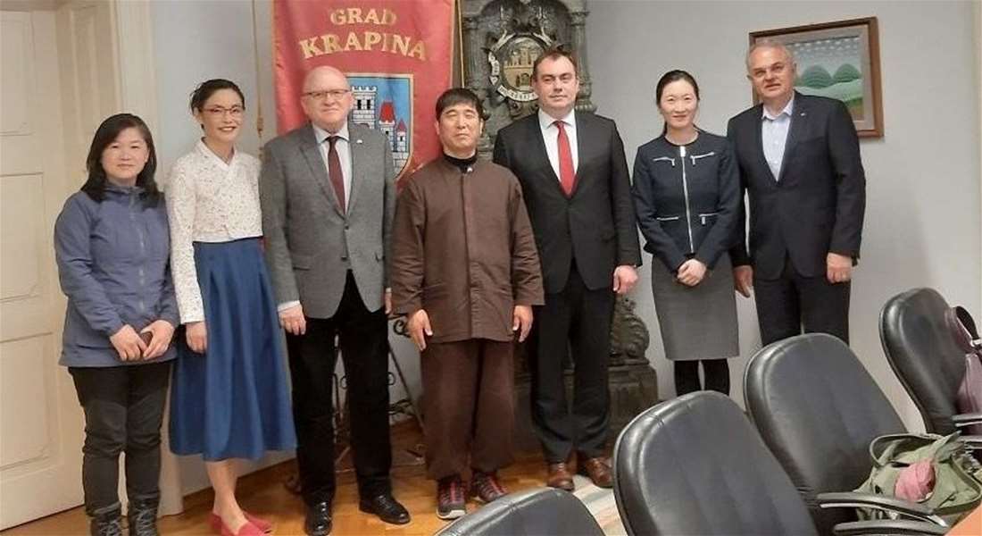 korejci u krapini.jpg