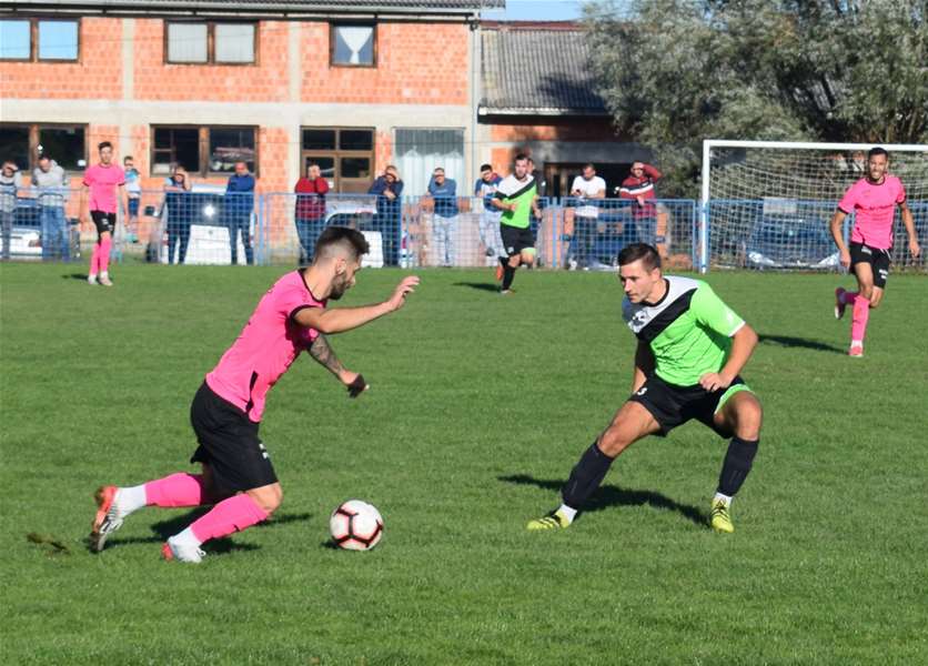 SPORT 6.10_NOGOMET 1. ŽNL BEZ GOLOVA U OGLEDU DVA RUDARA   3.JPG