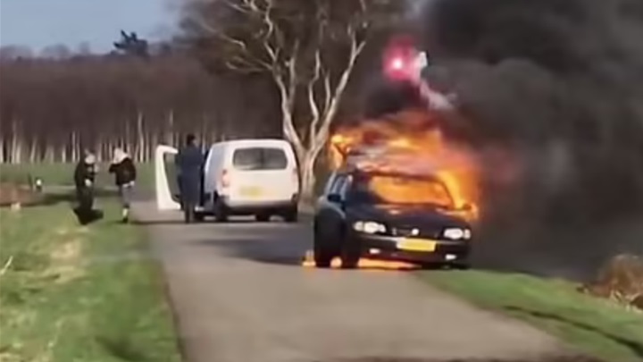 Screenshot - Twitter.png