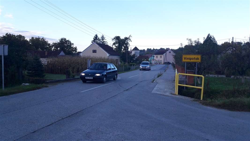 županijska cesta lobor.jpg