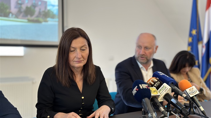 ventar za starije lobor (2).JPG