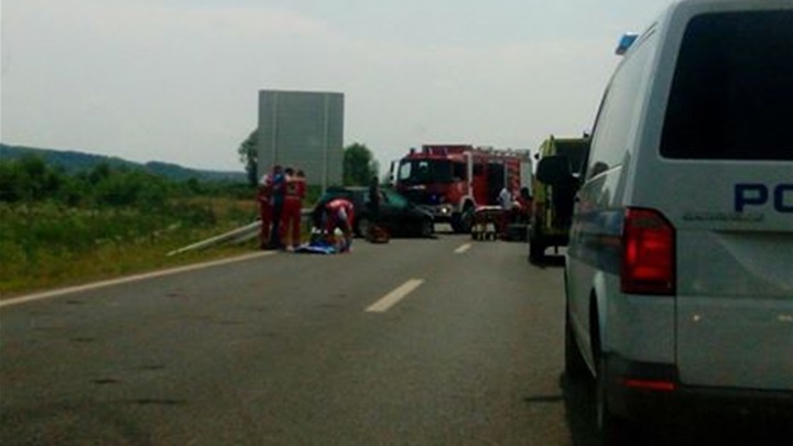 FOTO: Policija zaustavlja KZŽ