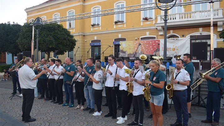 Bistrički KUD-ovci ugostili prijatelje iz Buzeta01.JPG