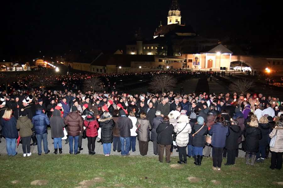 18. vodički festival žudija na uskrsni ponedjeljak u Mariji Bistrici 2 Žalosni petak.jpg