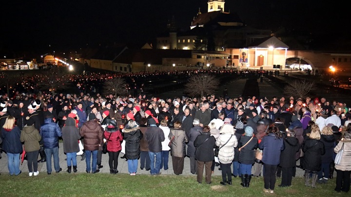 18. vodički festival žudija na uskrsni ponedjeljak u Mariji Bistrici 2 Žalosni petak.jpg