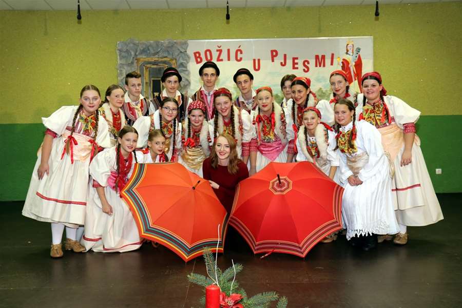 Božićni koncert KUD-a ''Golubovec'' 1.jpg