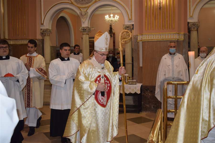 Bozanić ''U Marijinu Srcu, i u našim ste srcima, svi vi napadani u Ukrajini''2.JPG