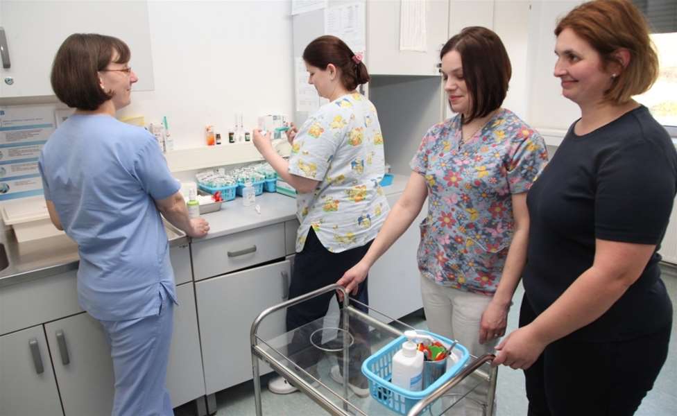 medicinske sestre glavna.jpg