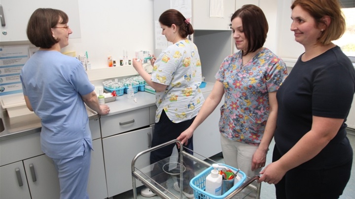 medicinske sestre glavna.jpg