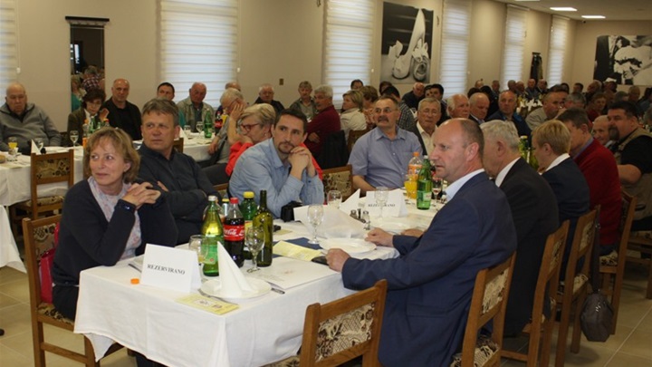 40 godina pčelara.jpg