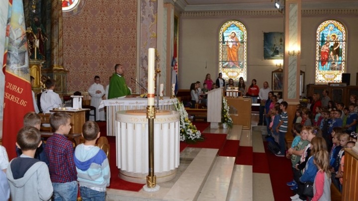 gornja stubica crkva.jpg