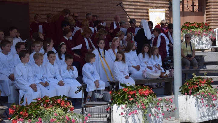 Tijelovo u Marija Bistrici 2.jpg