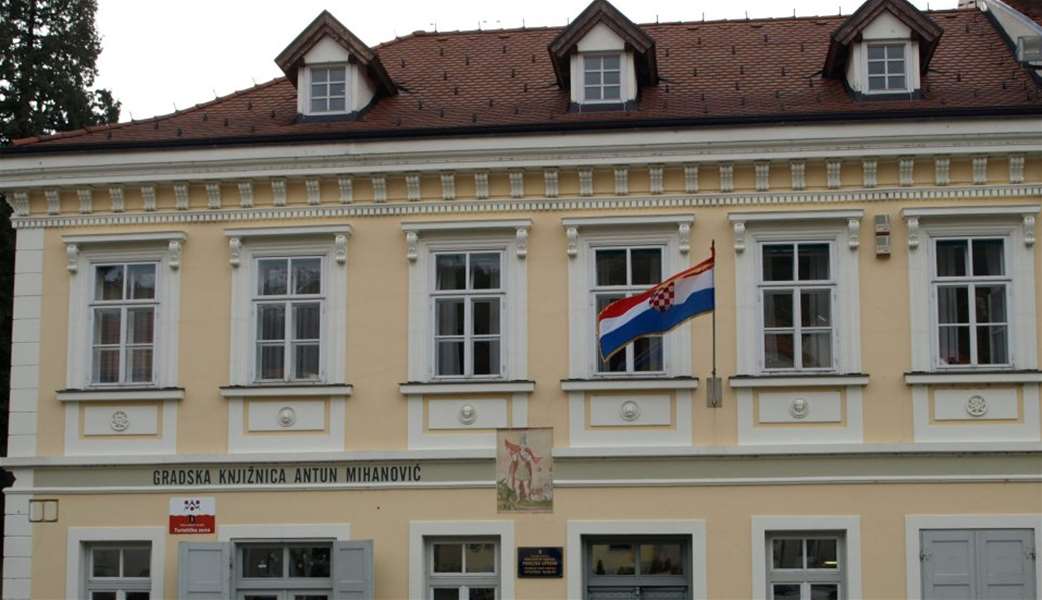 knjižnica klanjec.jpg
