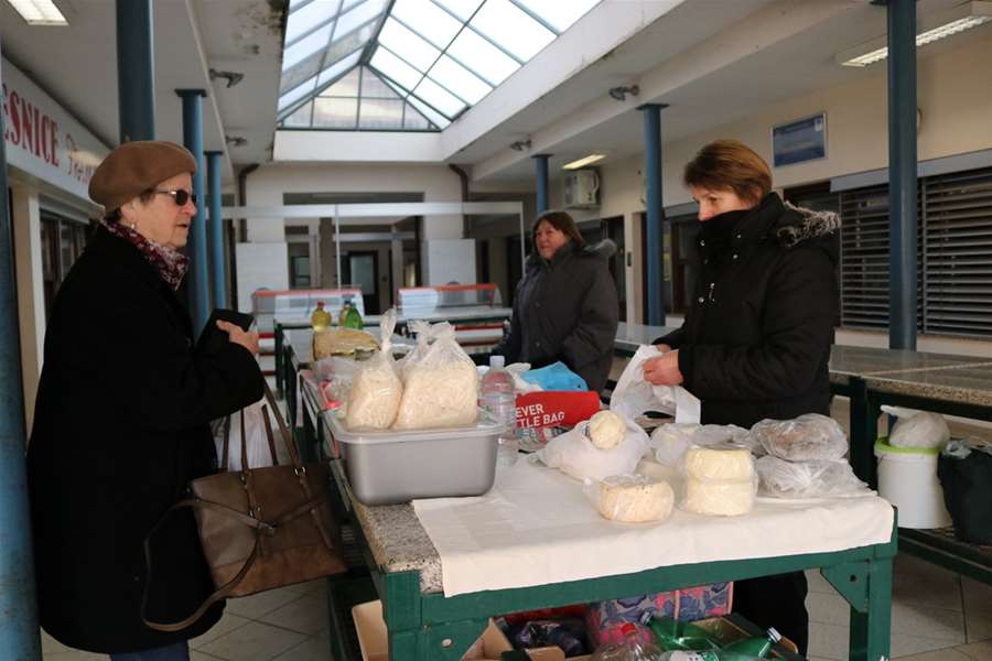 Božica i Vera jedine su prodavačice na krapinskom placu