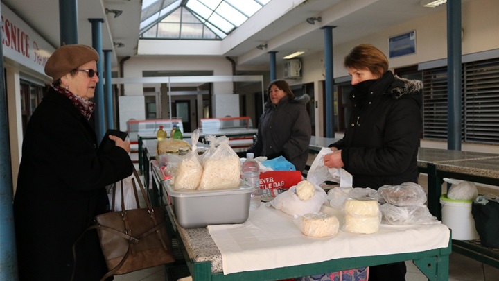 Božica i Vera jedine su prodavačice na krapinskom placu