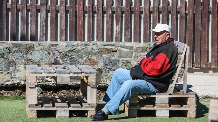 Pixsell proljetni umor proljeće.jpg