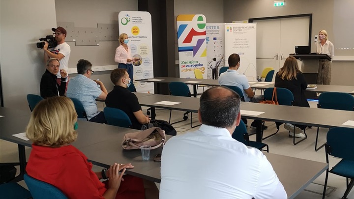 konferencija (17).jpeg