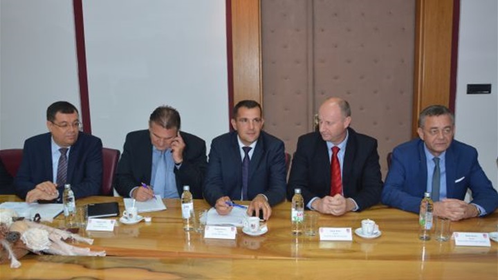 sastanak župana.jpg