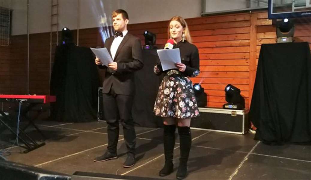 VNUČEKOVE POPEVKE 4.jpg