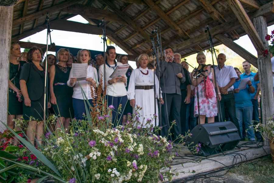 SUTLA SI TEČE 4.jpg