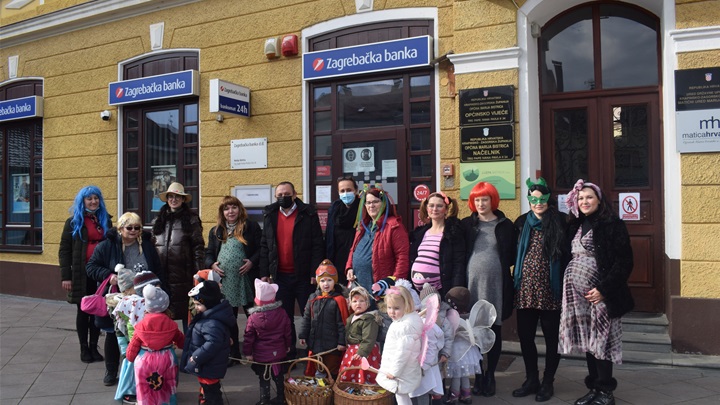 Djeca DV Pušlek na fašnik posjetila Općinu Marija Bistrica 8.JPG