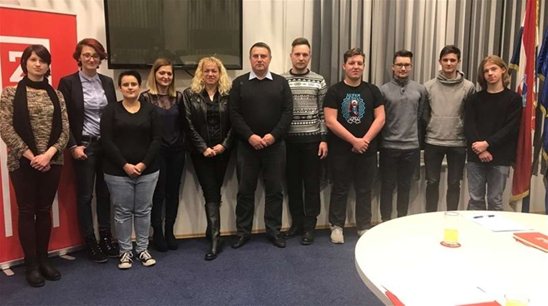 savjet mladih arhiva.jpg