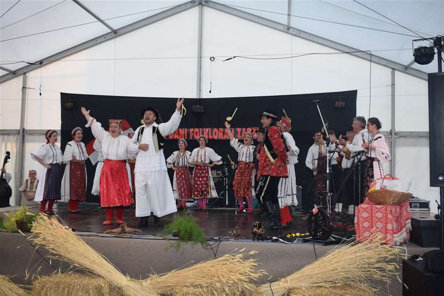 Uz 15. rođendan još jedni Dani folklora i zabave 6.JPG