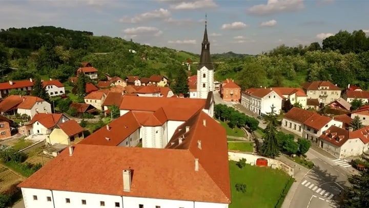 NASLOVNA FOTKA-1.jpg