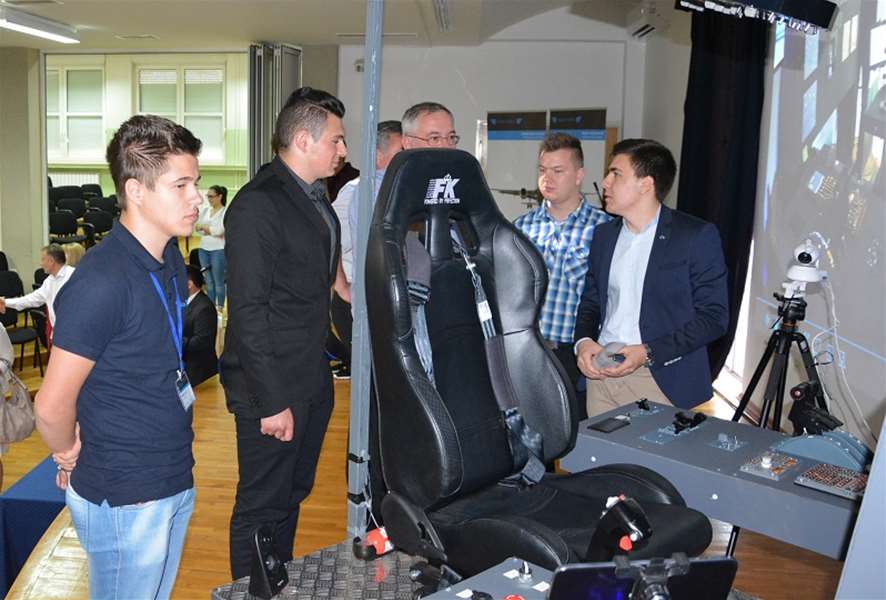 SIMULATOR LETA 2.jpg