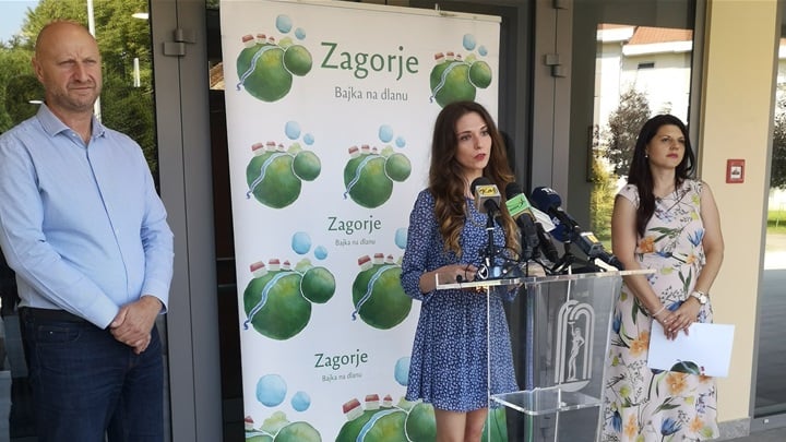 naj volonteri -press