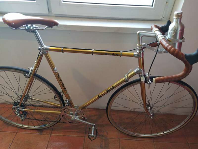 vintage-bicikl-alan-slika-196198294.jpg