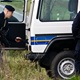 POLICIJSKA POTJERA: Mladi Slovenac iz jurećeg auta bacio vrećicu punu stvari koje bi ga mogle skupo koštati...
