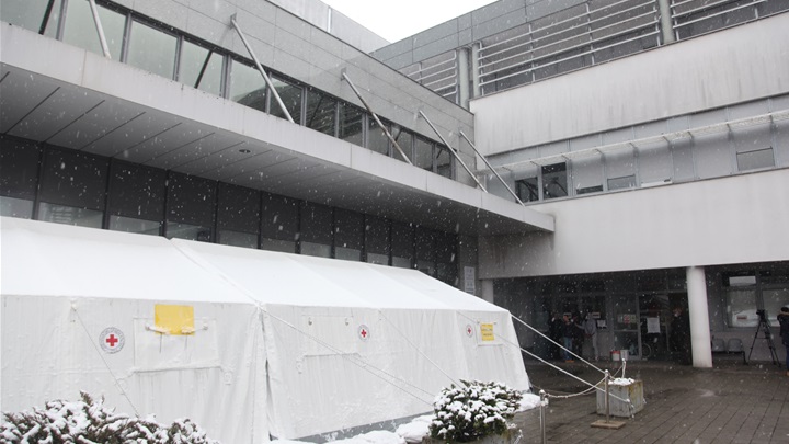 Bolnica Zabok, korona (5).JPG