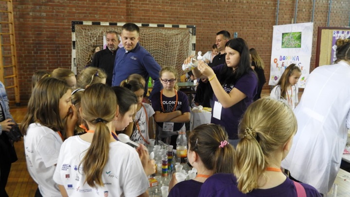 večer znanosti 9.jpg