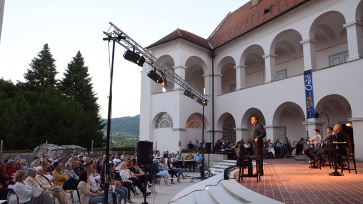 predstava muškarci.jpg