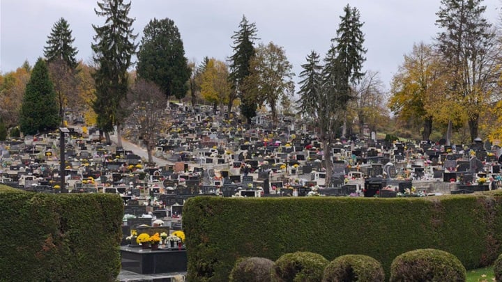 Groblje M Bistrica 3.jpeg