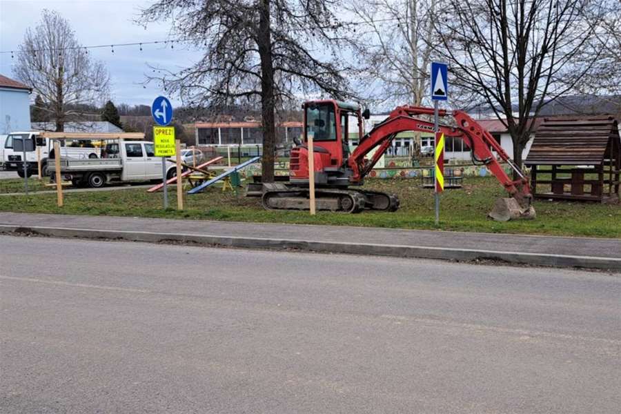 uređenje parka konjščina.jpg