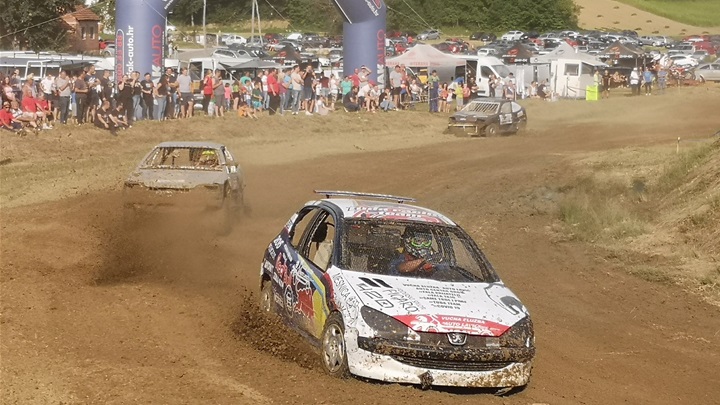 SPORT 15.6._UTRKE KEBEL Dvostruki pobjednik Luka Tuđa.jpg