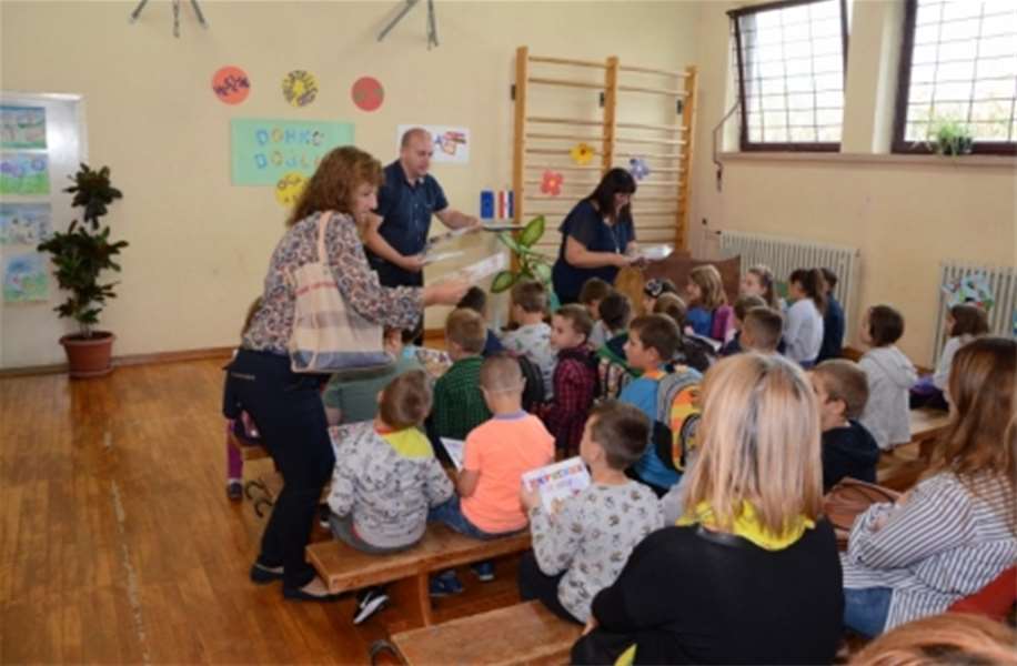 gornja stubica udžbenici.jpg