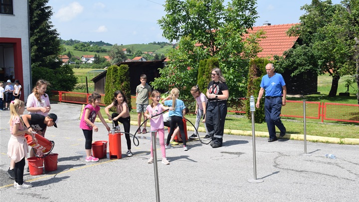 Dan otvorenih vrata DVD Marija Bistrica 5.JPG