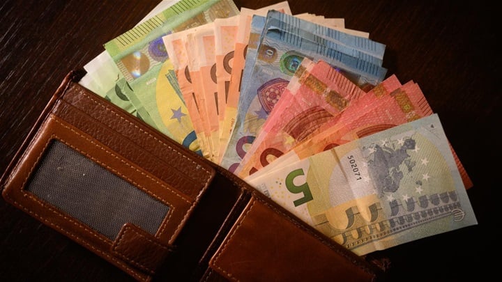 euro novac novčanice novčanik