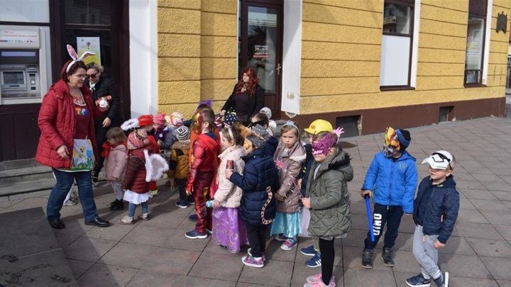 Djeca DV Pušlek na fašnik posjetila Općinu Marija Bistrica6.jpg