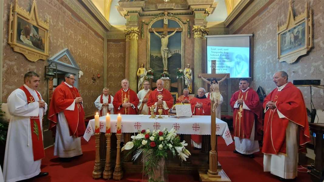 -Sveti Križ Začretje župa naslovna