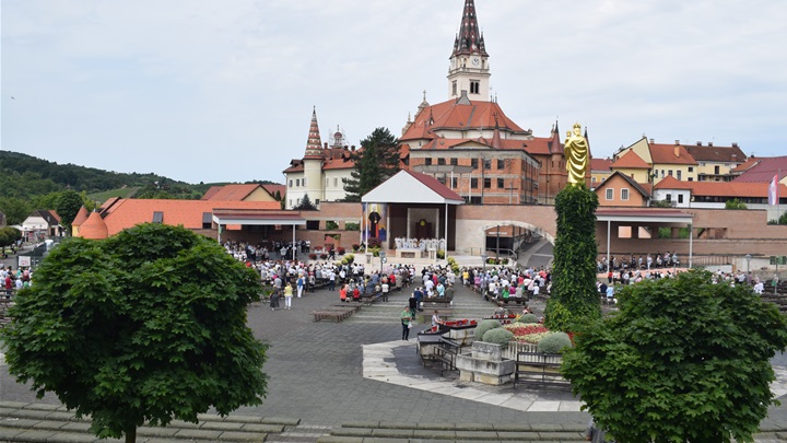 MBB 2023 misa 11.JPG