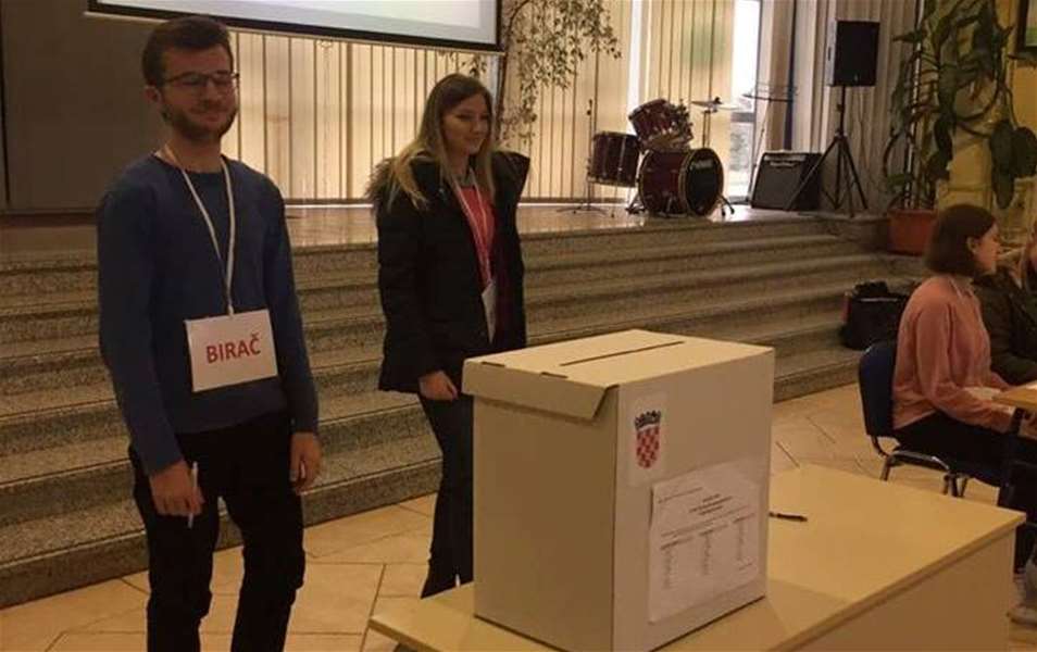 gimnazija zabok predavanje (1).jpg