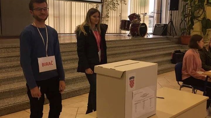 gimnazija zabok predavanje (1).jpg