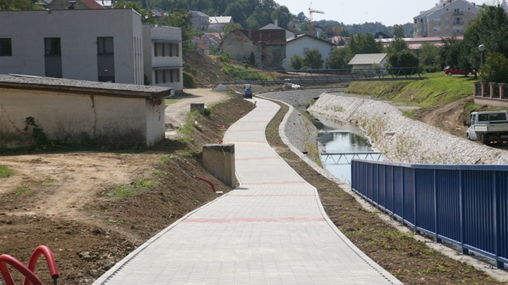 krapina - šetnica.JPG